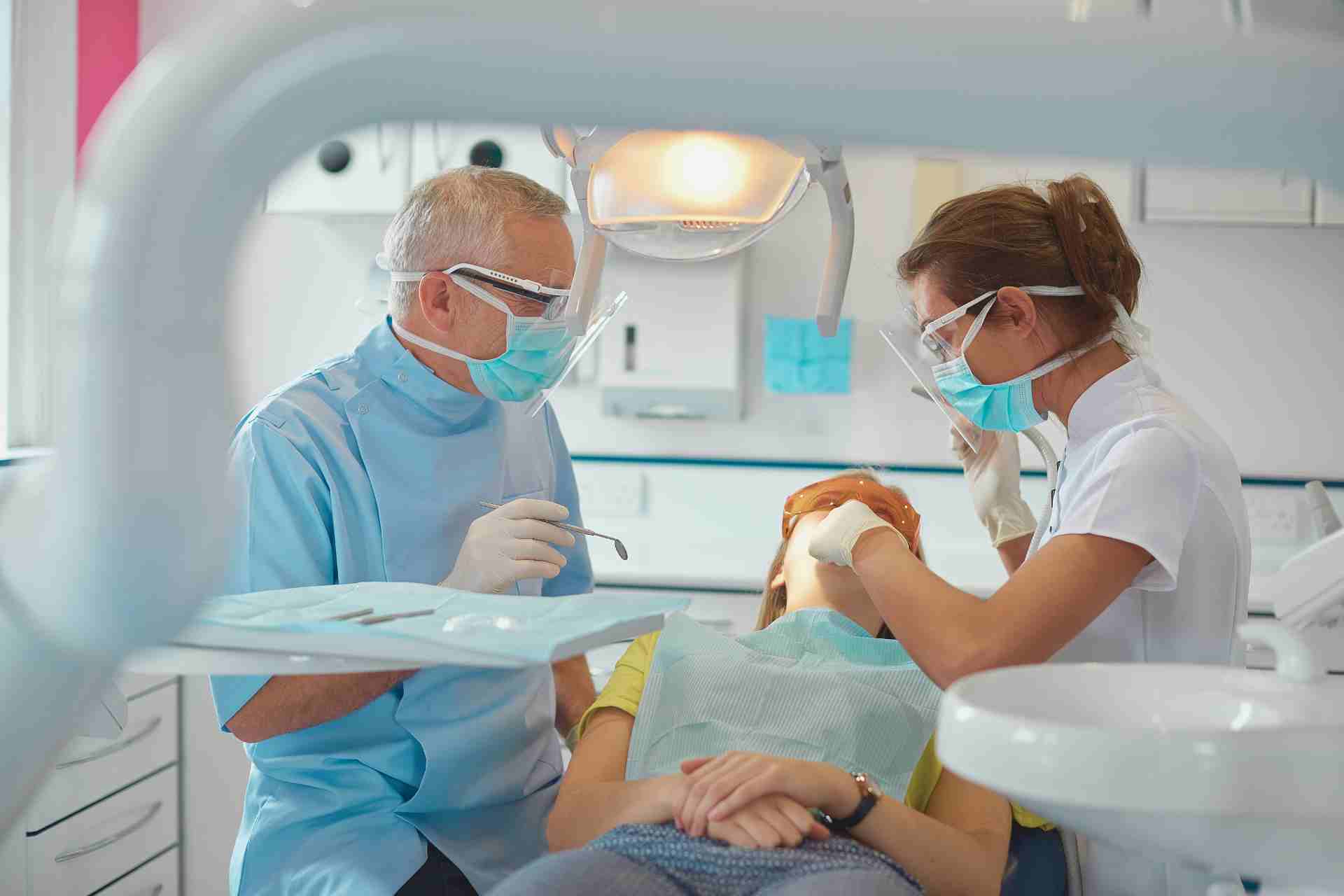 Dentist in Raleigh, MS